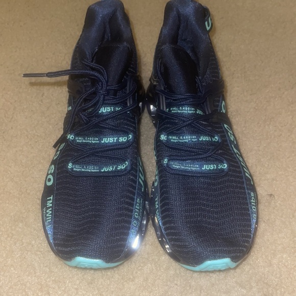 Girls Fashion Sneakers - Picture 7 of 8